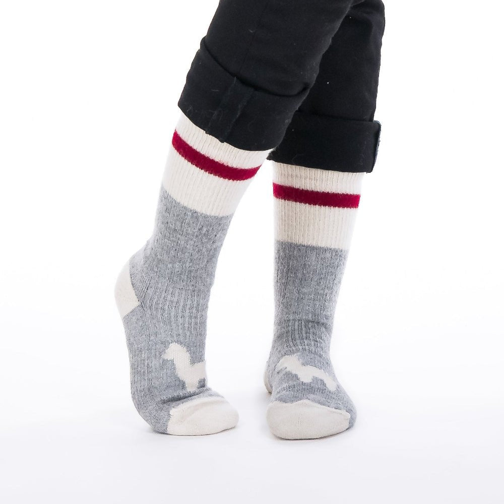 Bas en laine d'alpaga Tradition Gris - Fait au Québec - Boutique Equinoxe