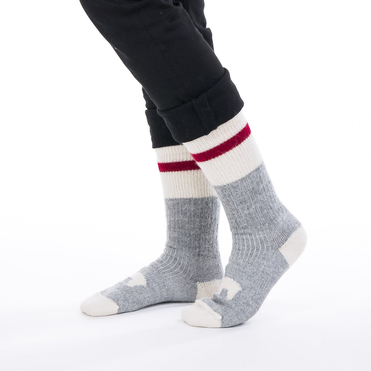 Bas en laine d'alpaga Tradition Gris - Fait au Québec - Boutique Equinoxe