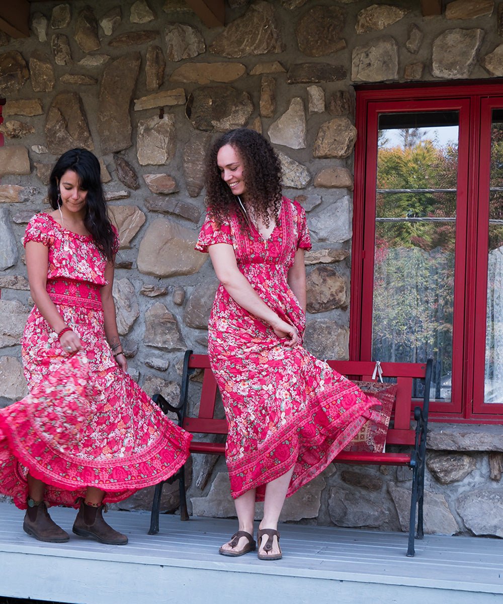 Robe Rouge à boutons - Boutique Equinoxe