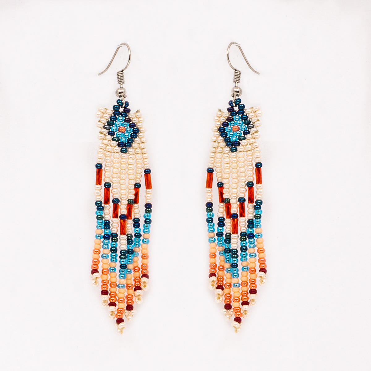 Boucles D'oreilles Perles Tendance – Design Captivant – Fermoir à Tenon – Neuf Avec étiquettes
