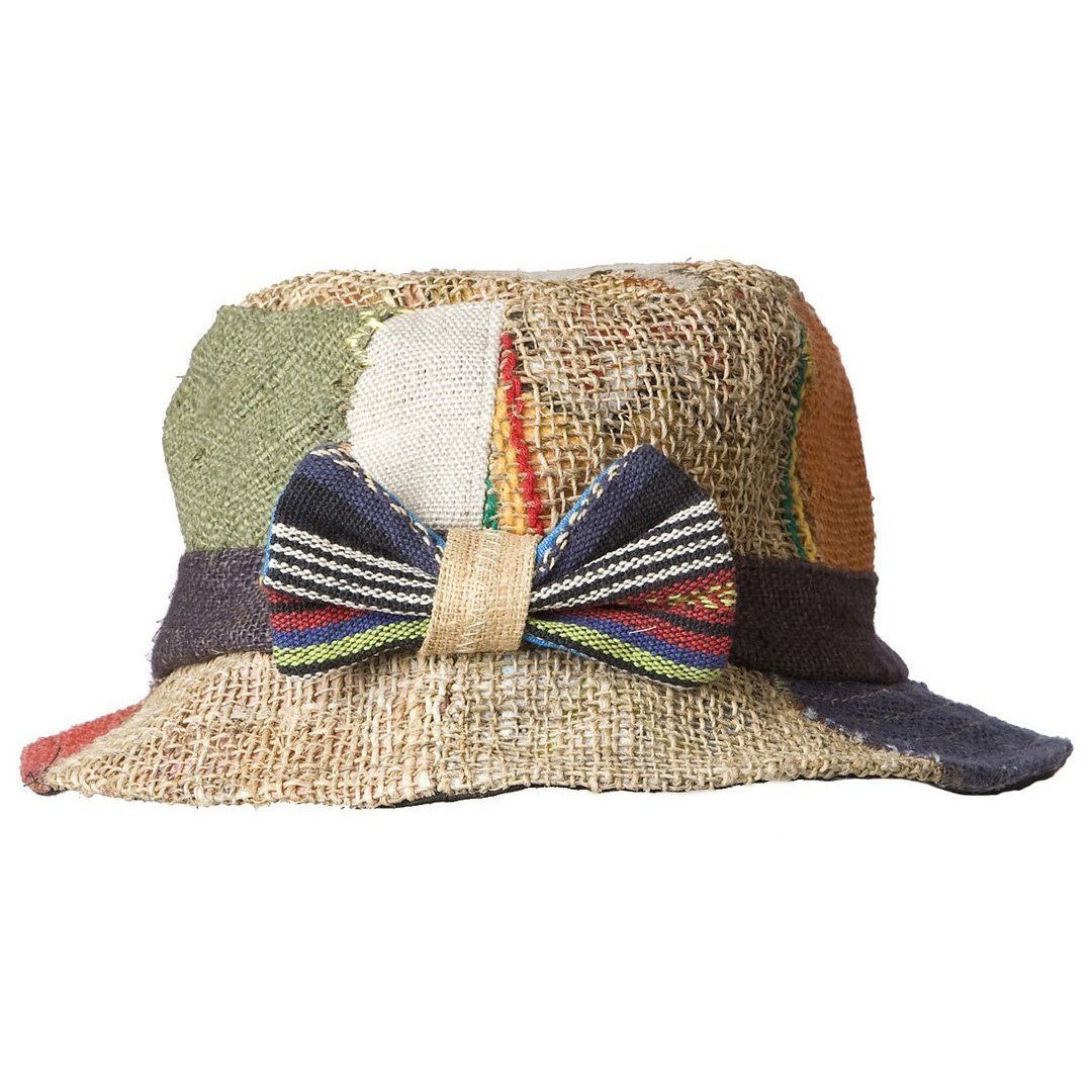 Chapeau de chanvre avec boucle - Boutique Equinoxe