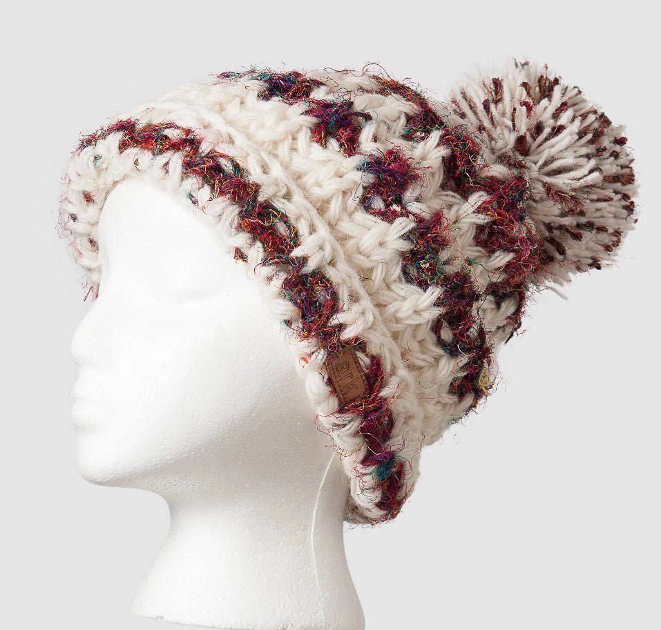 Tuque en laine à pompon avec soie recyclée - Boutique Equinoxe