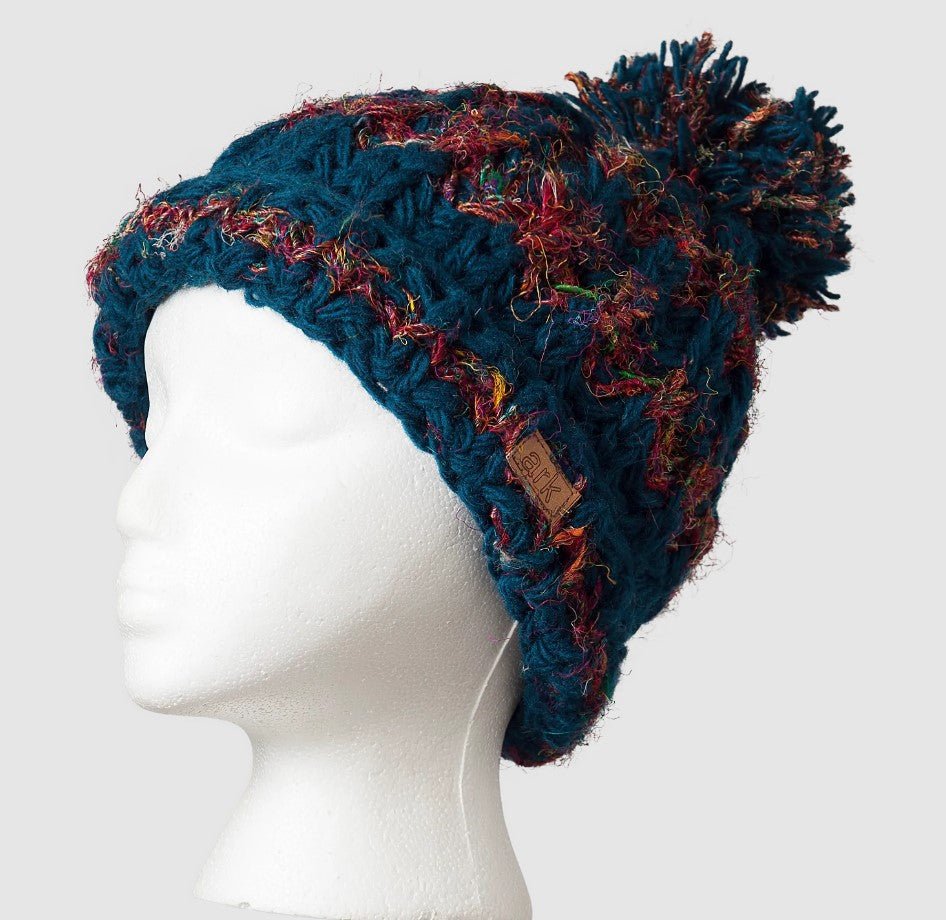 Tuque en laine à pompon avec soie recyclée - Boutique Equinoxe