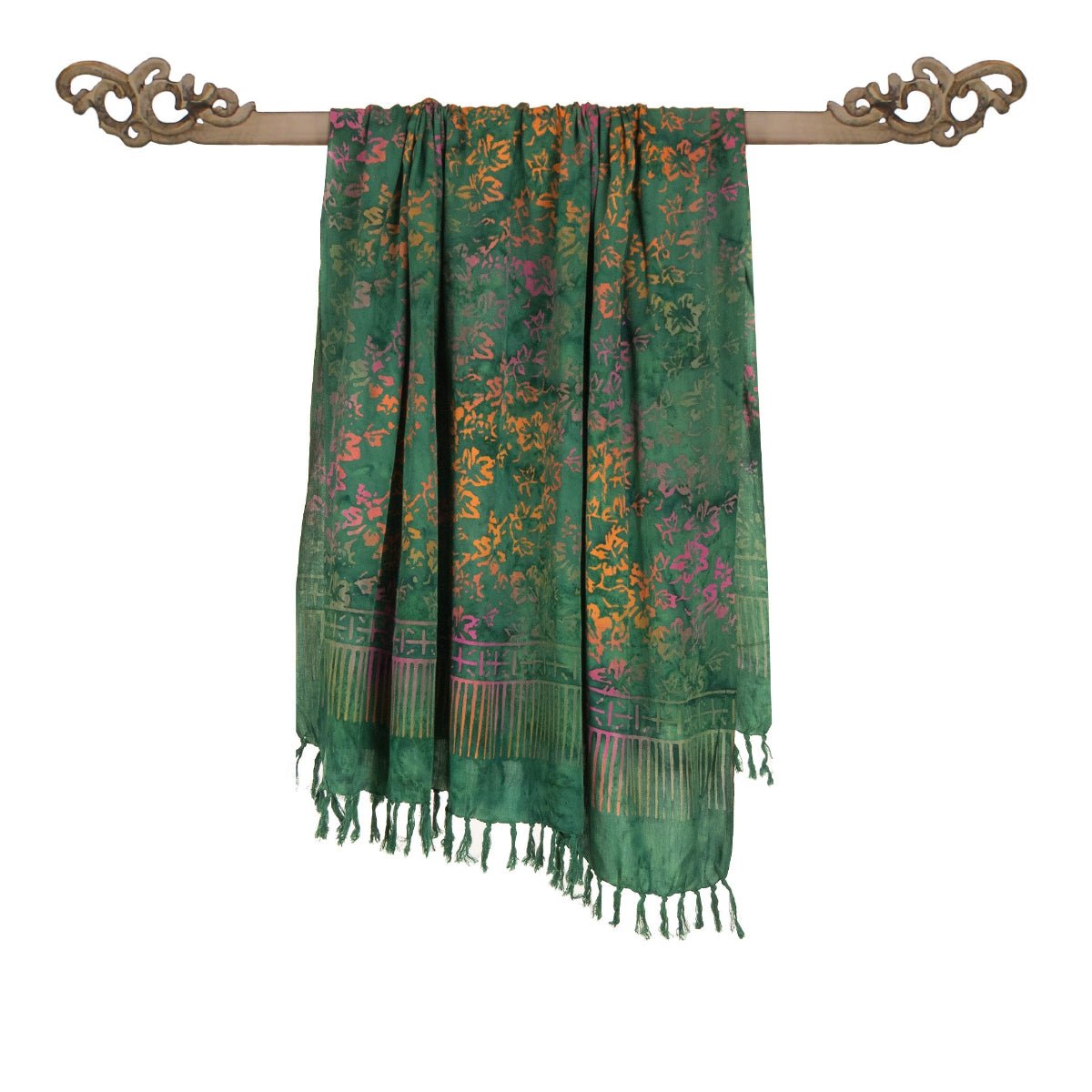 Pareo en Batik Vert avec Fleurs Roses et Orangées - Boutique Equinoxe