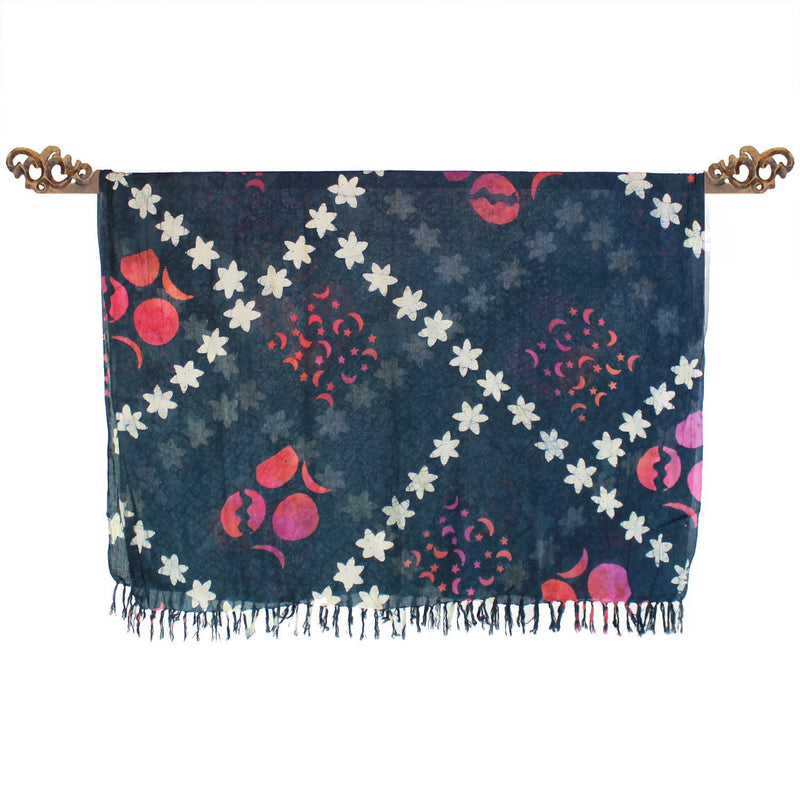 Paréo gris étoile en batik - Boutique Equinoxe